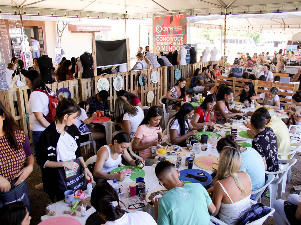 Anualmente - CEPE UEG
