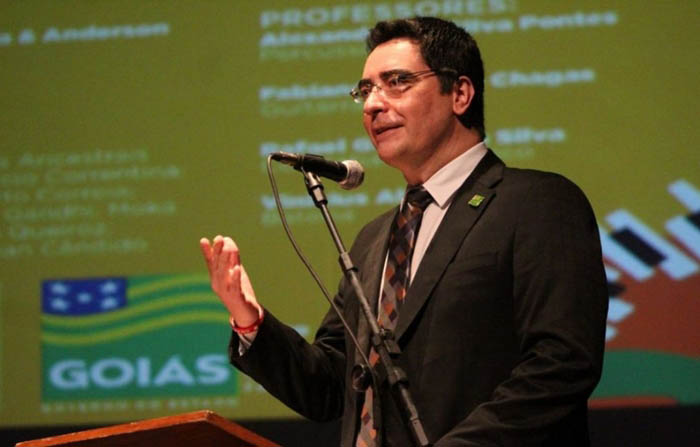 César Moura – Retomando a UEG